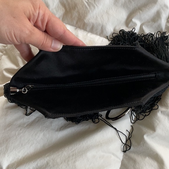 Black reversible frange Pochette - Picture 5 of 8